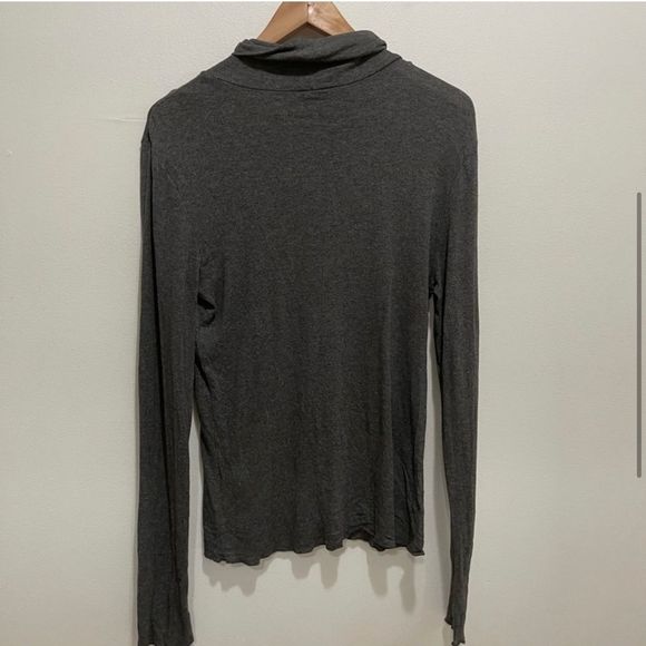 ✨Ralph Lauren Blue Tag Long Sleeve Knit Fitted Light Grey Turtleneck Sweater✨ - Picture 3 of 7